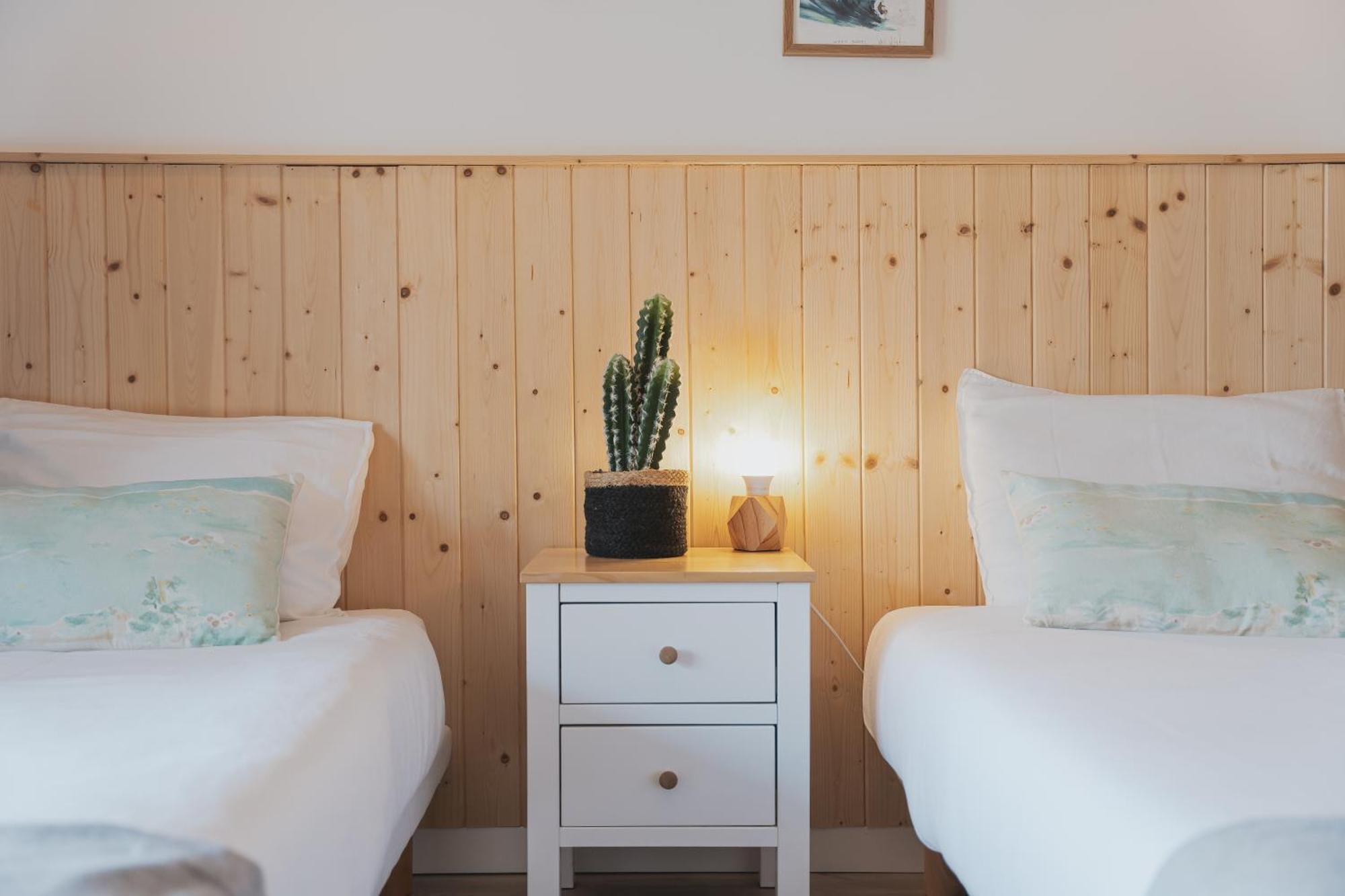 Surf Guesthouse - 7Min Walk To The Beach Pataias Ngoại thất bức ảnh