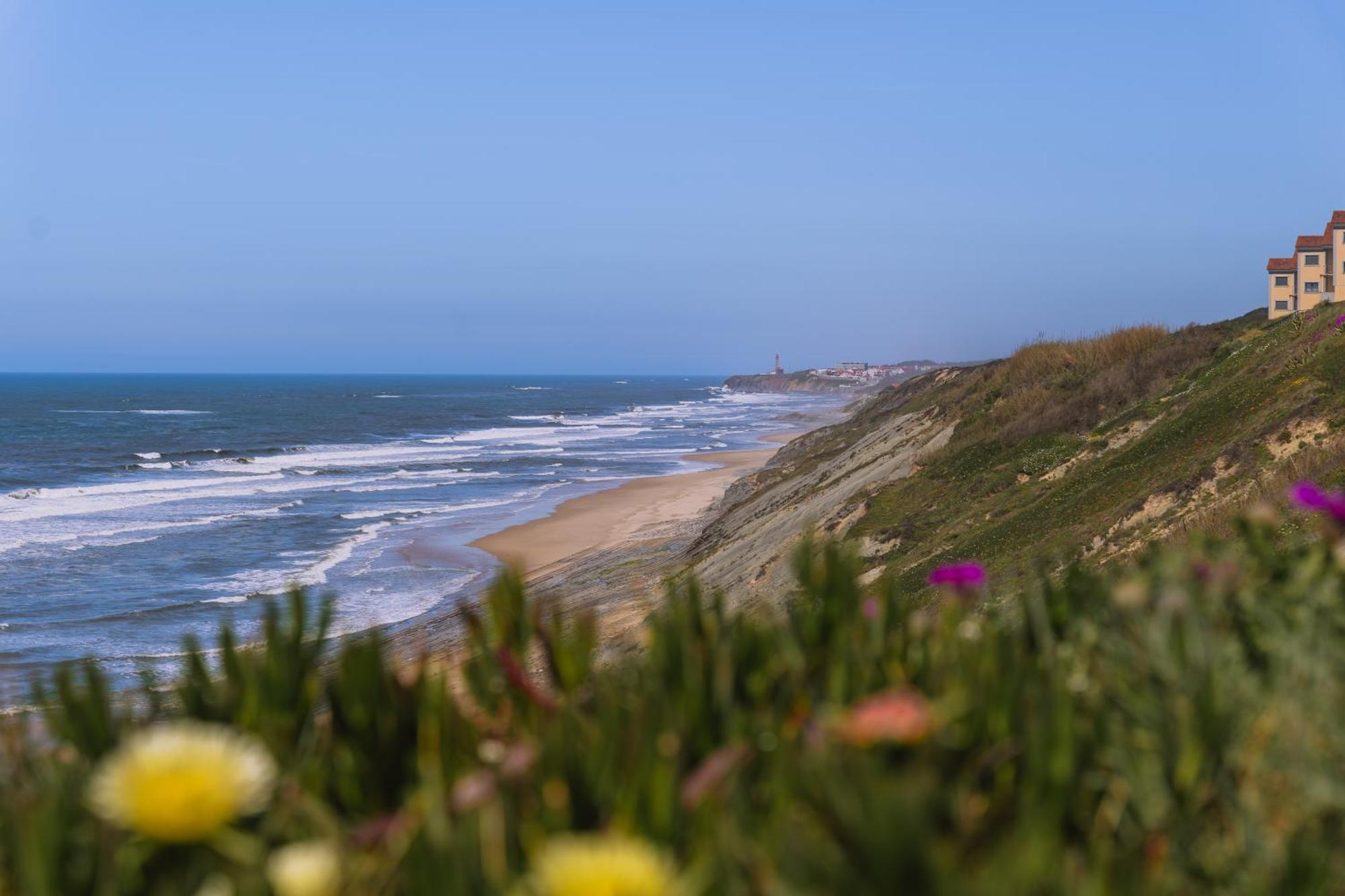 Surf Guesthouse - 7Min Walk To The Beach Pataias Ngoại thất bức ảnh
